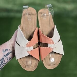 EARTH | ORIGINS LEXI VEGAN LEATHER SUEDE SLIDE SANDALS \ WOMENS SIZE 8.5 NARROW